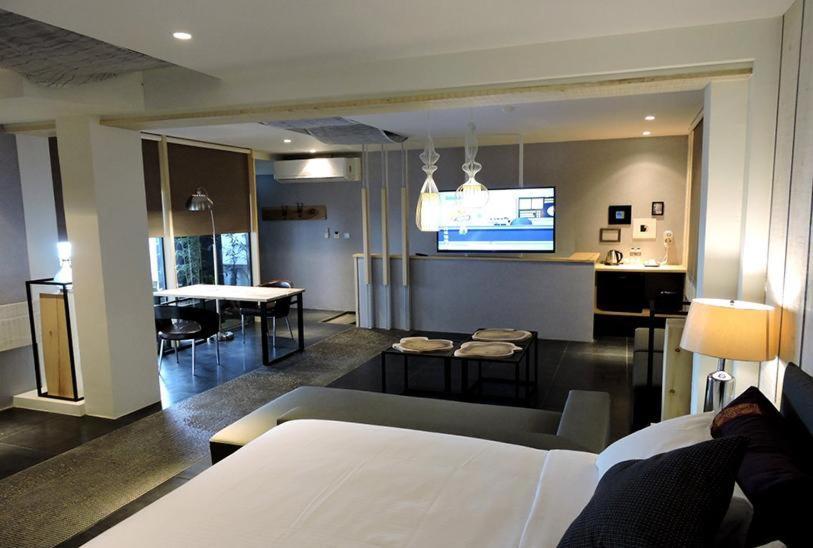 Roppongi Motel - Dalian Pingtung ภายนอก รูปภาพ