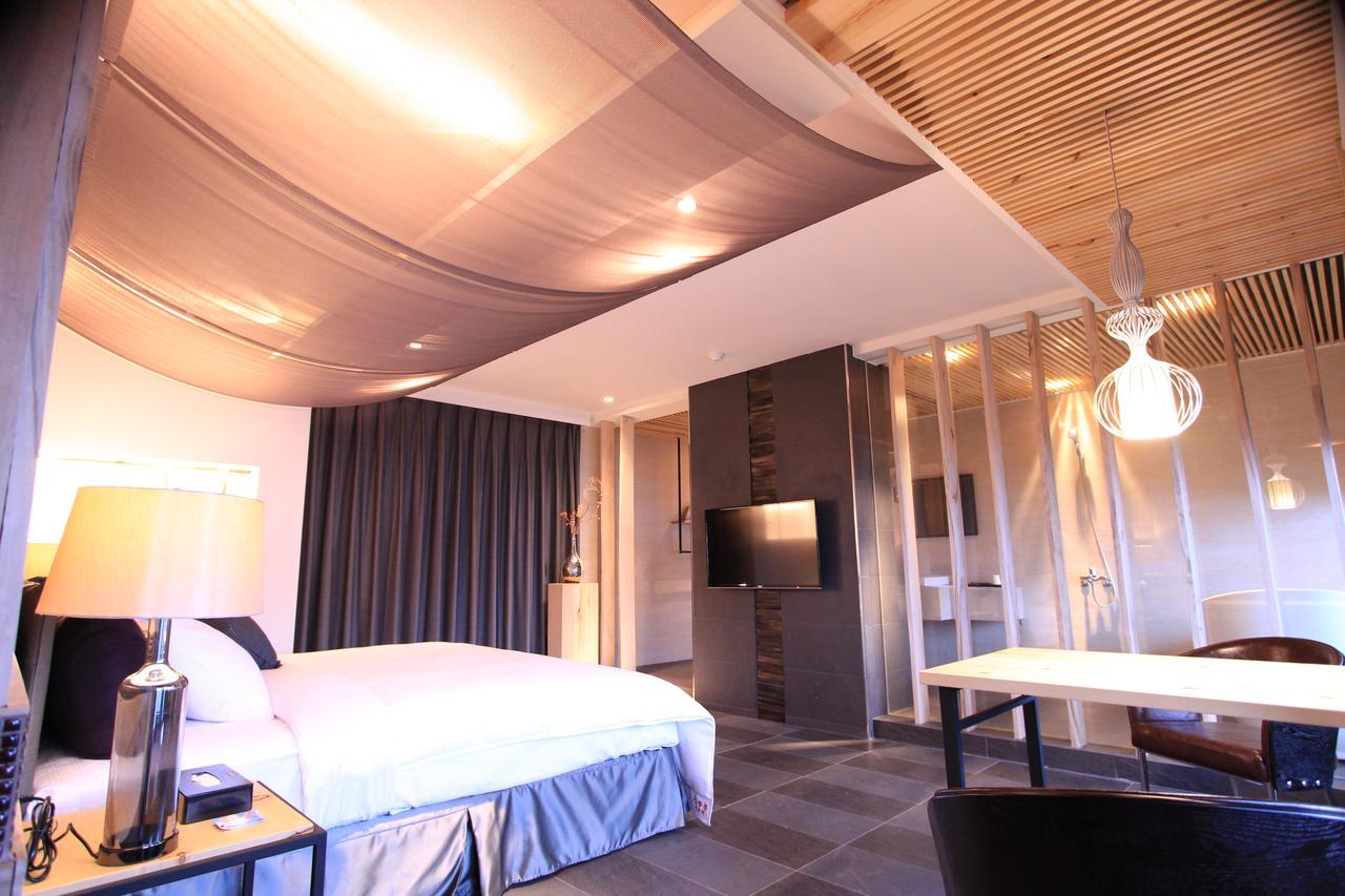 Roppongi Motel - Dalian Pingtung ภายนอก รูปภาพ
